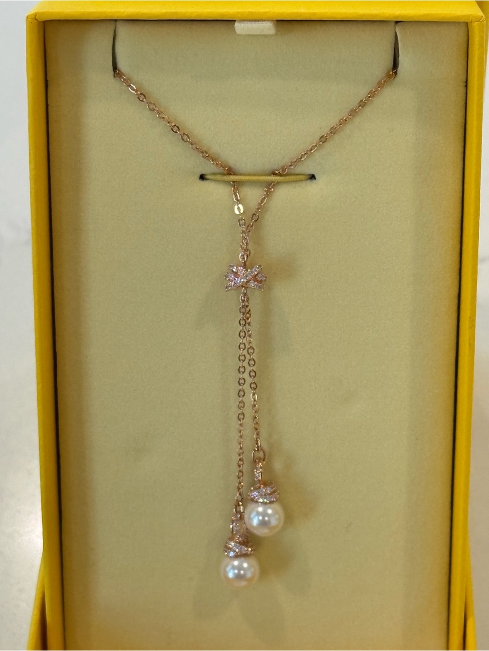 Swarovski Rose Gold Crystal & Pearl Lariat Necklace. New without tag